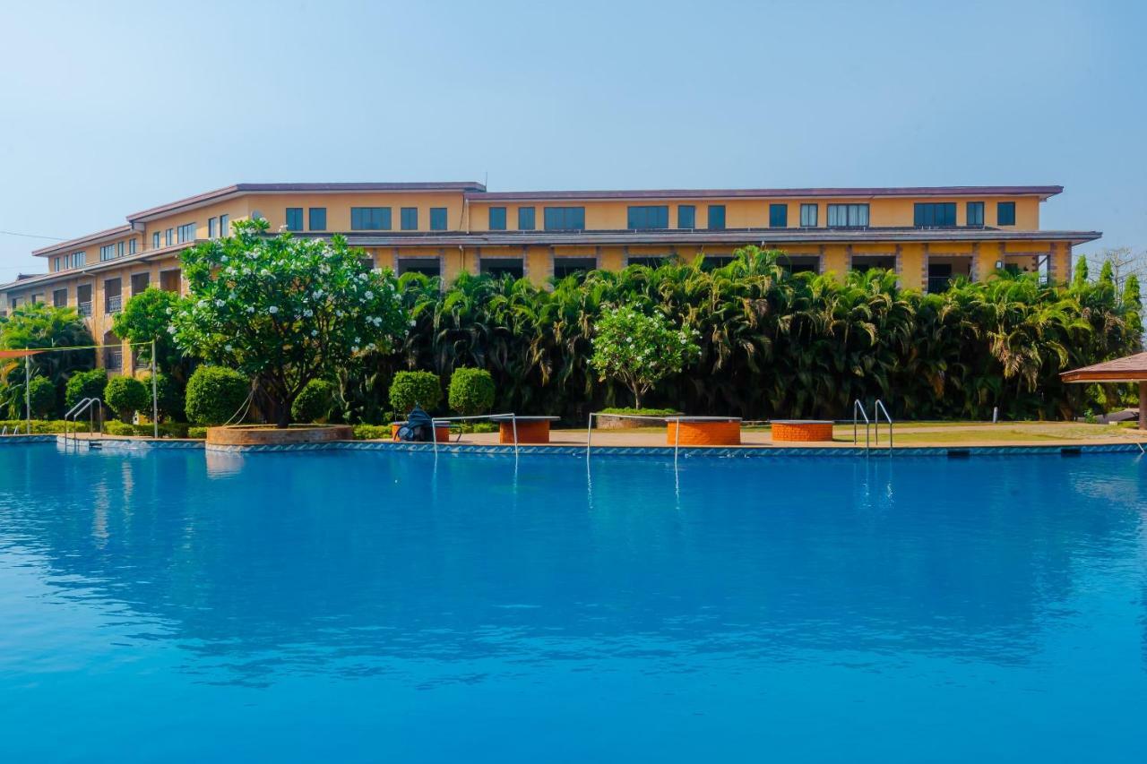 Capital O 35403 Discover Resorts Neral Exterior foto